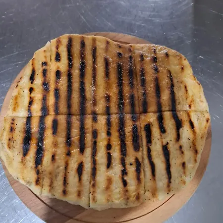 ники Gæstehus Shiroka Lŭka